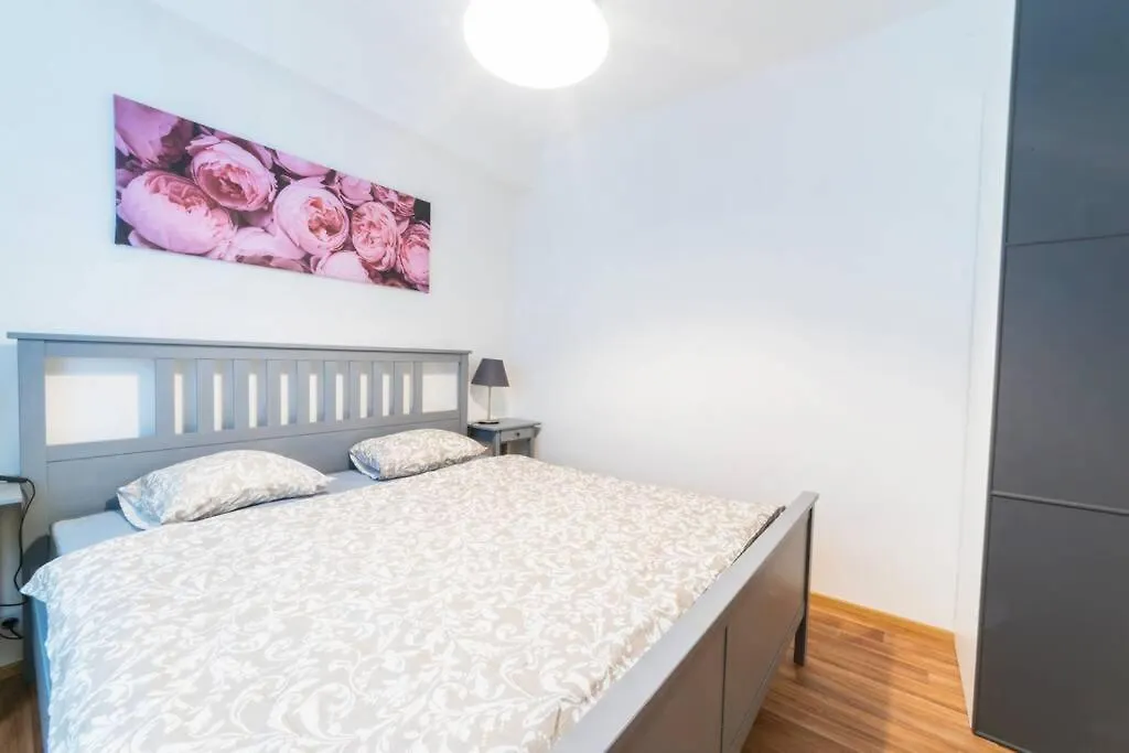 Pink House Hotel Prague
